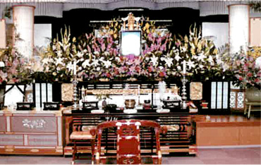大分県宇佐市のお葬式の祭壇例